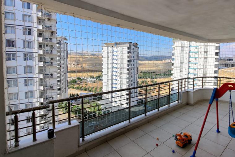 balkon filesi
çocuk filesi
inşaat filesi
koruma filesi
düşme filesi
